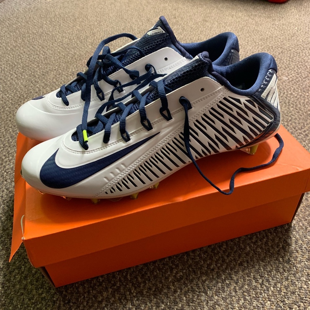 Nike Vapor Carbon Football Cleats